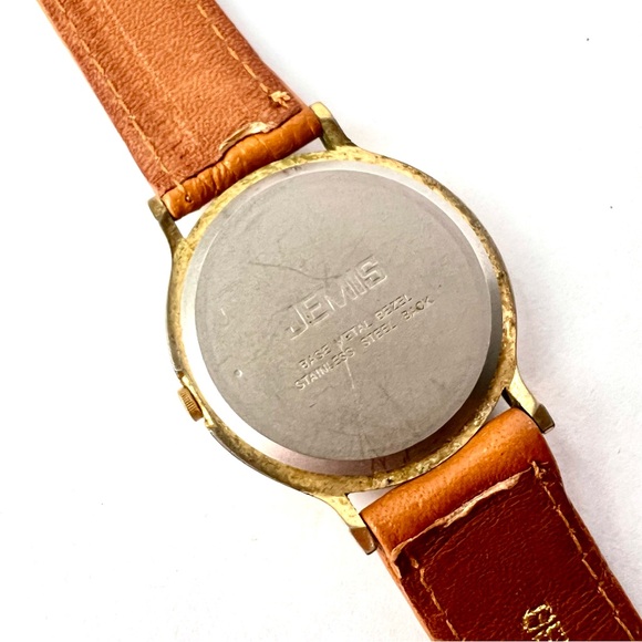 JEMIS Quartz 34mm 2 Tone Watch - Picture 5 of 5